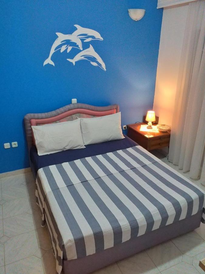 Blue & White Maisonette Over The Sea Near Sounio سونيو المظهر الخارجي الصورة