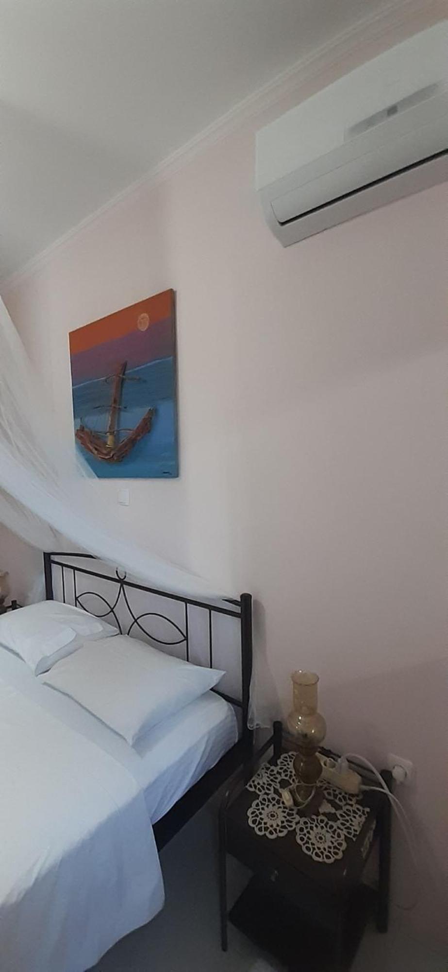 Blue & White Maisonette Over The Sea Near Sounio سونيو المظهر الخارجي الصورة